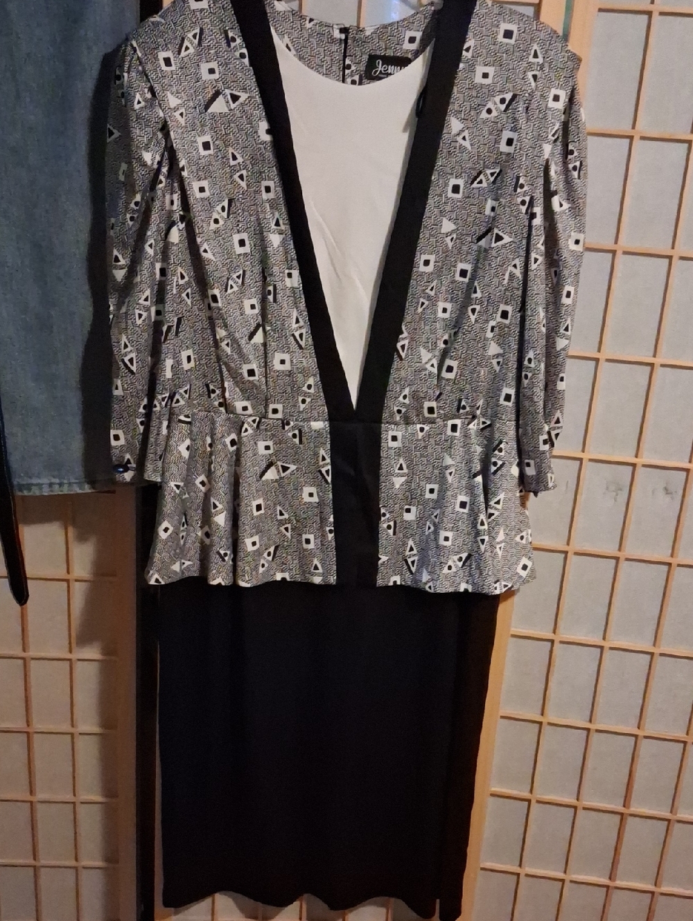 USA Made Jenny Black & White Geometric Dress